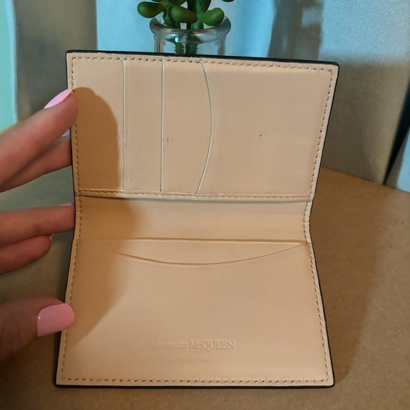 Alexander McQueen Card Holder - Picture 3 of 4